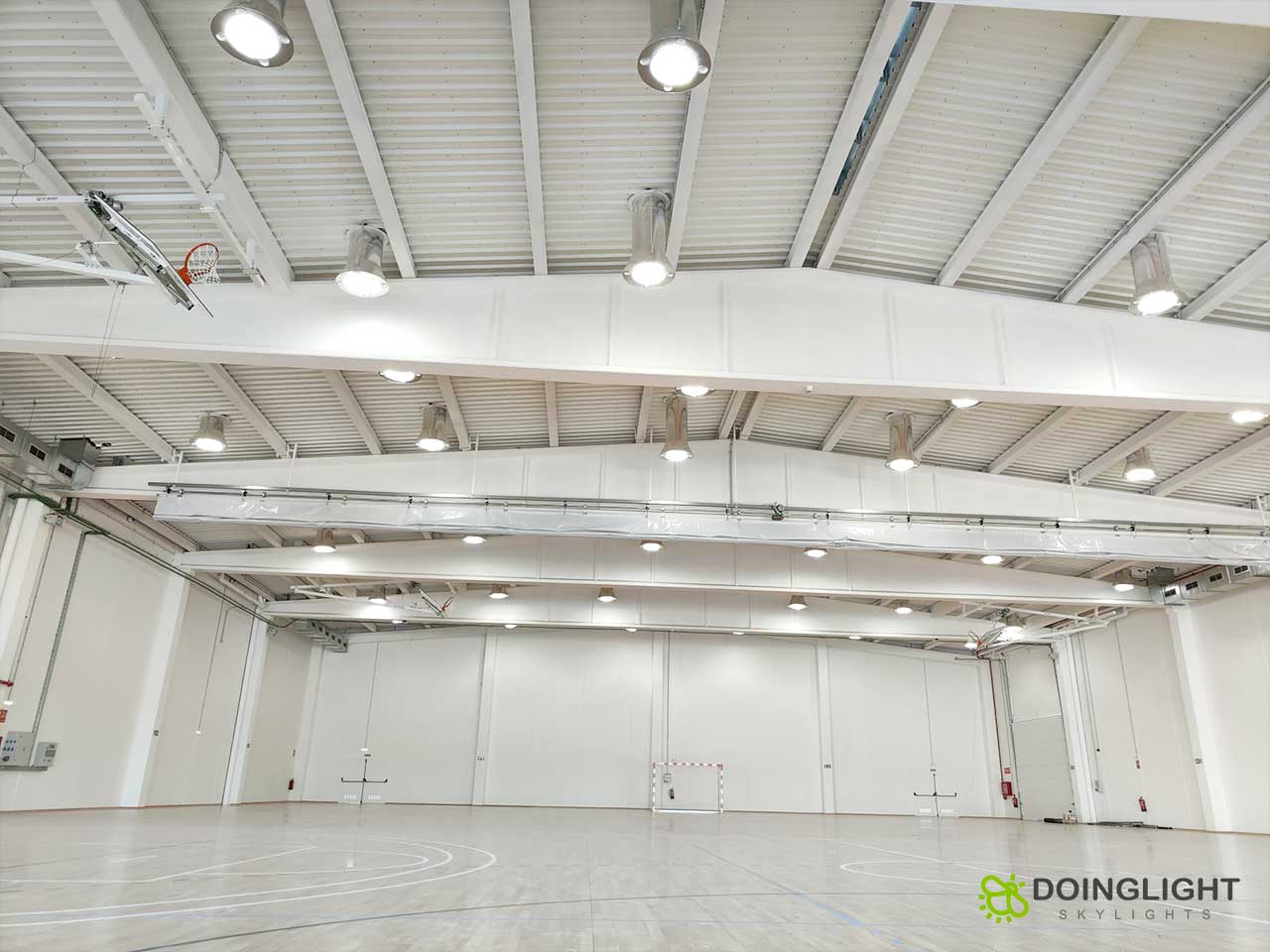 luz-natural-espacio-deportivo